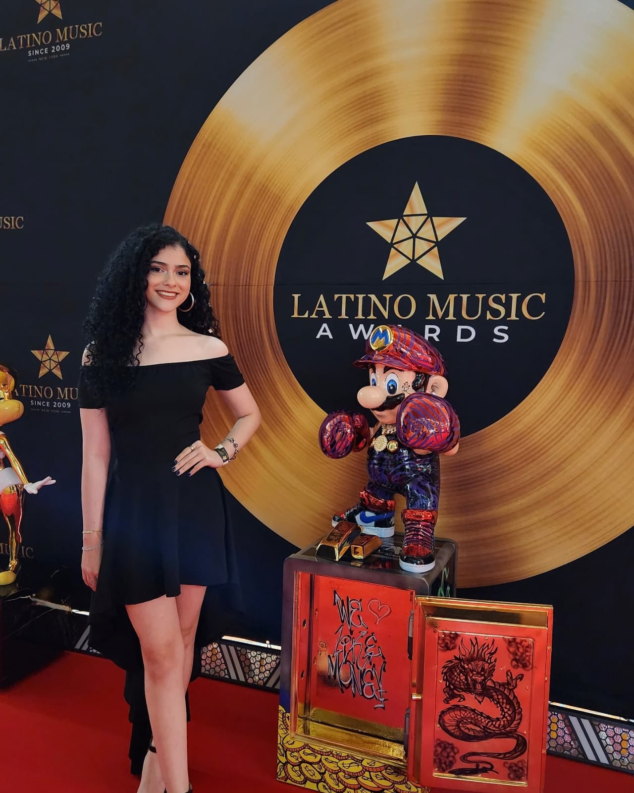 MARIALE en la alfombra roja de Latino Music Awards 2024