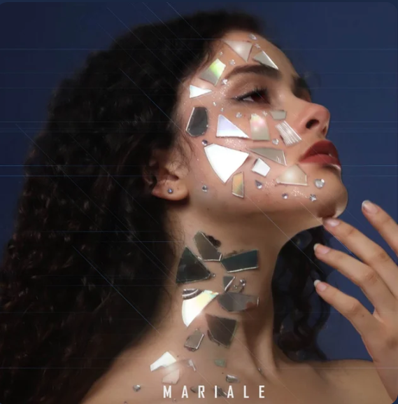Piezas de un Corazón Roto — MARIALE